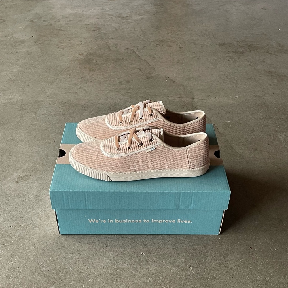 Toms Carmel Corduroy/Satin Premium Casual Luxury Sneakers/Shoes 3.5 Youth/Teen